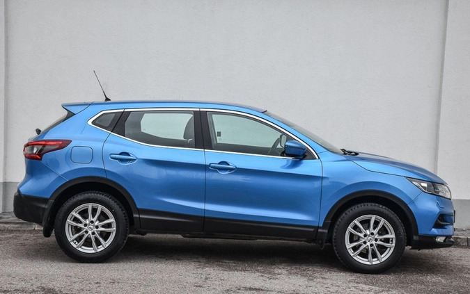 Nissan Qashqai cena 66912 przebieg: 167000, rok produkcji 2018 z Choszczno małe 742
